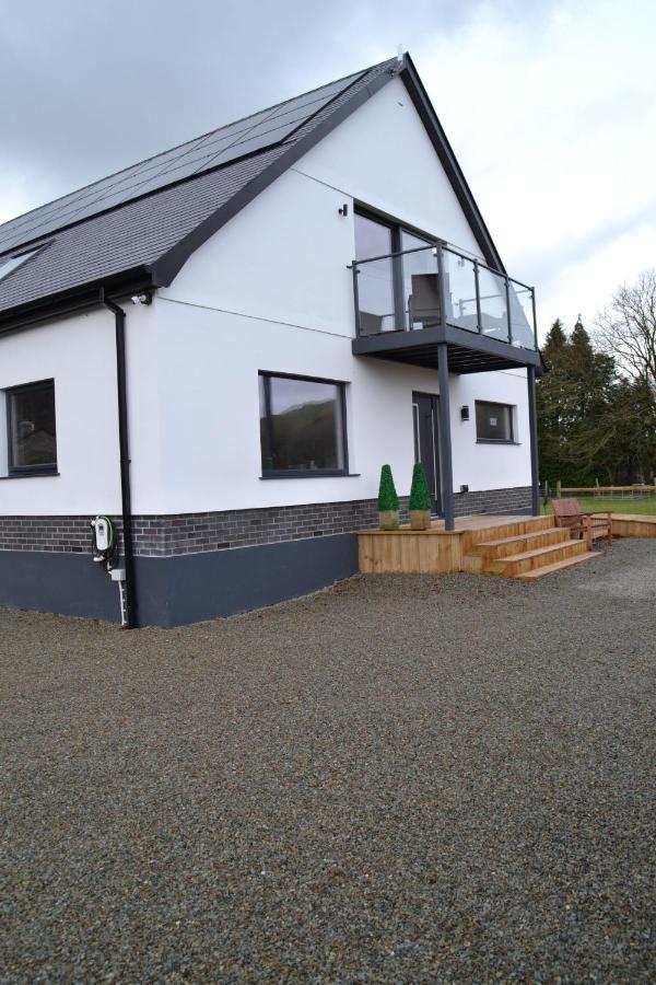 Gerycastell Luxury Holiday Apartment With Stunning Views & Ev Station Point Carmarthen Eksteriør bilde